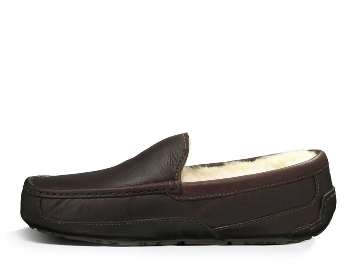 UGG® Men's Ascot Leather Slipper - Dark Spice - Image 2