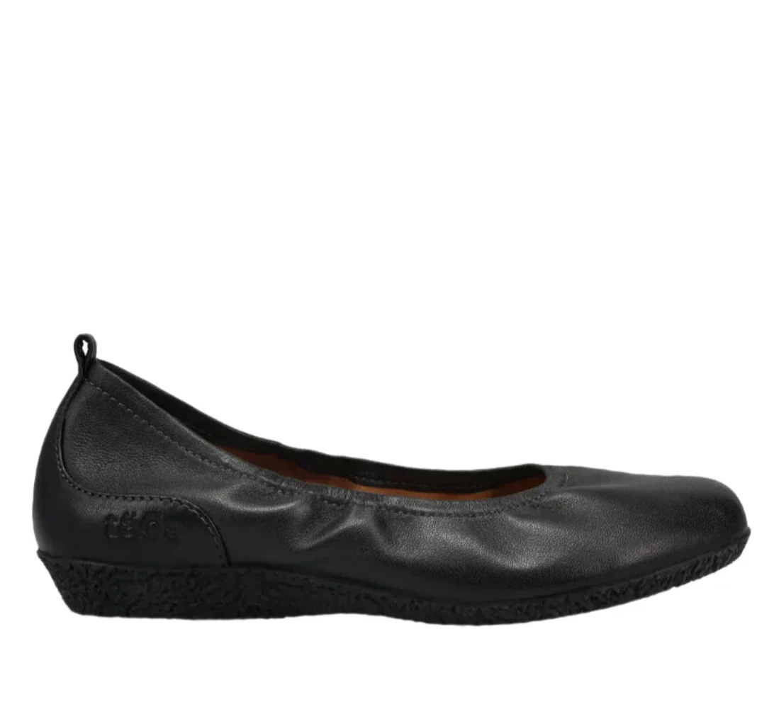 Taos Women's Chit Chat Flat - Black - Image 3
