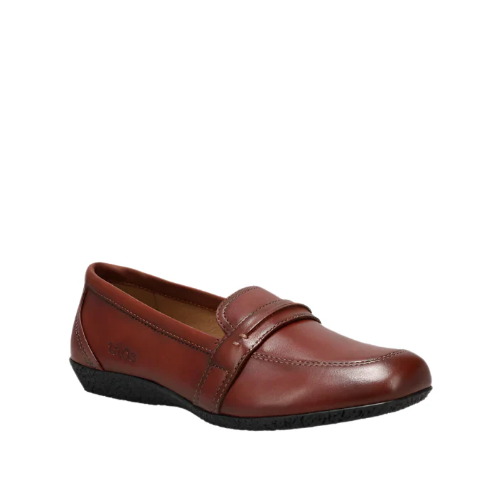 Taos Women's Gabby Slip-On Leather Loafers - Cognac