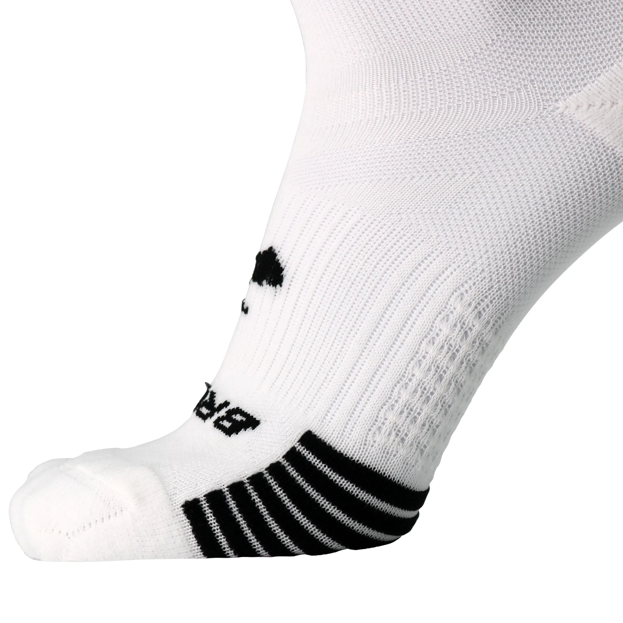 Brooks Ghost Lite No Show Socks Two Pack - White - Image 4