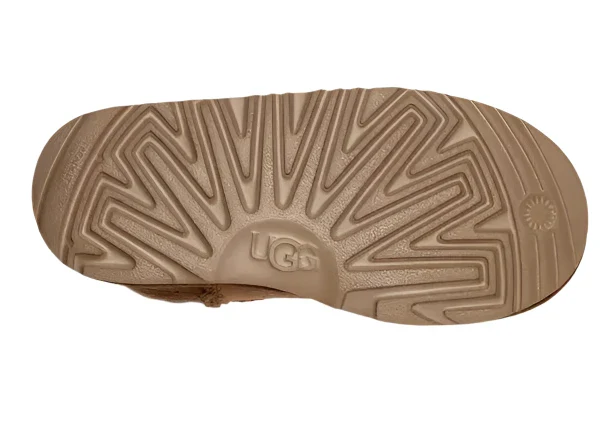 UGG® Kids Classic Short II Boot - Chestnut - Image 6