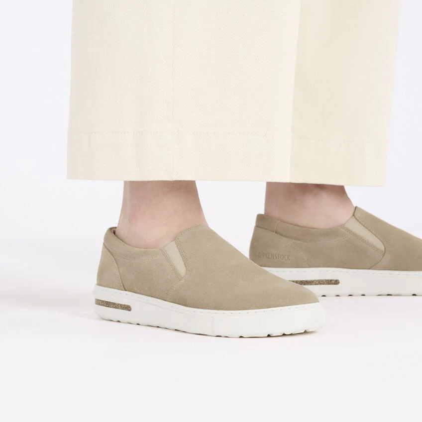 Birkenstock Women's Oswego Slip-On - Taupe - Image 7