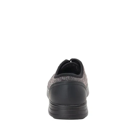 Traq by Alegria Men's Sneaker - Washed Black - Image 4